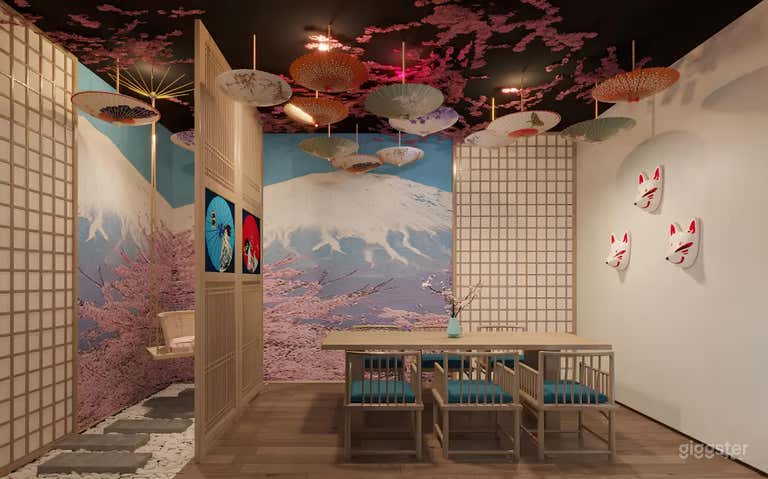  Eight Themed Rooms in Bustling City Centre 