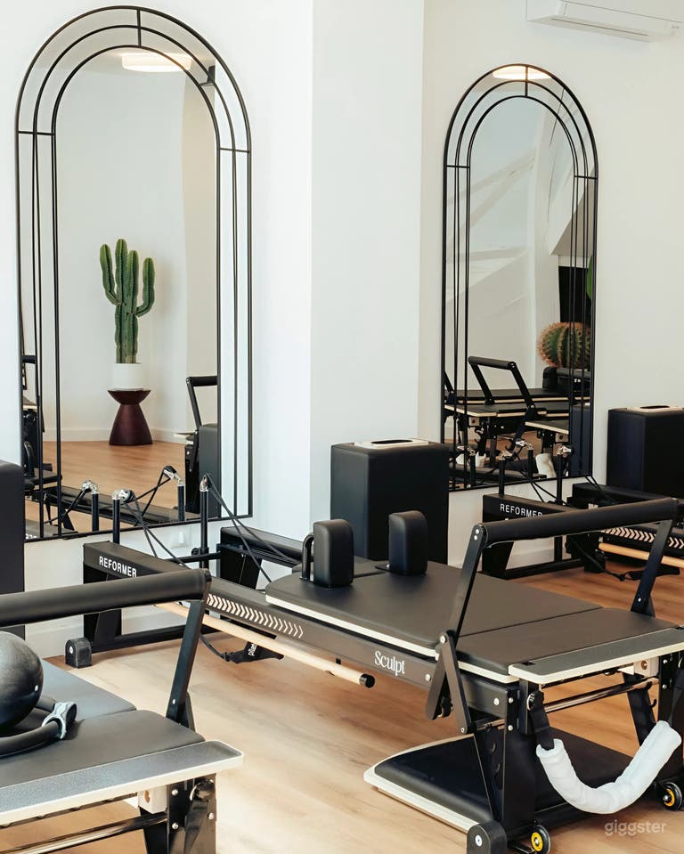  Studio de Pilates Reformer lumineux avec salon bien-être 