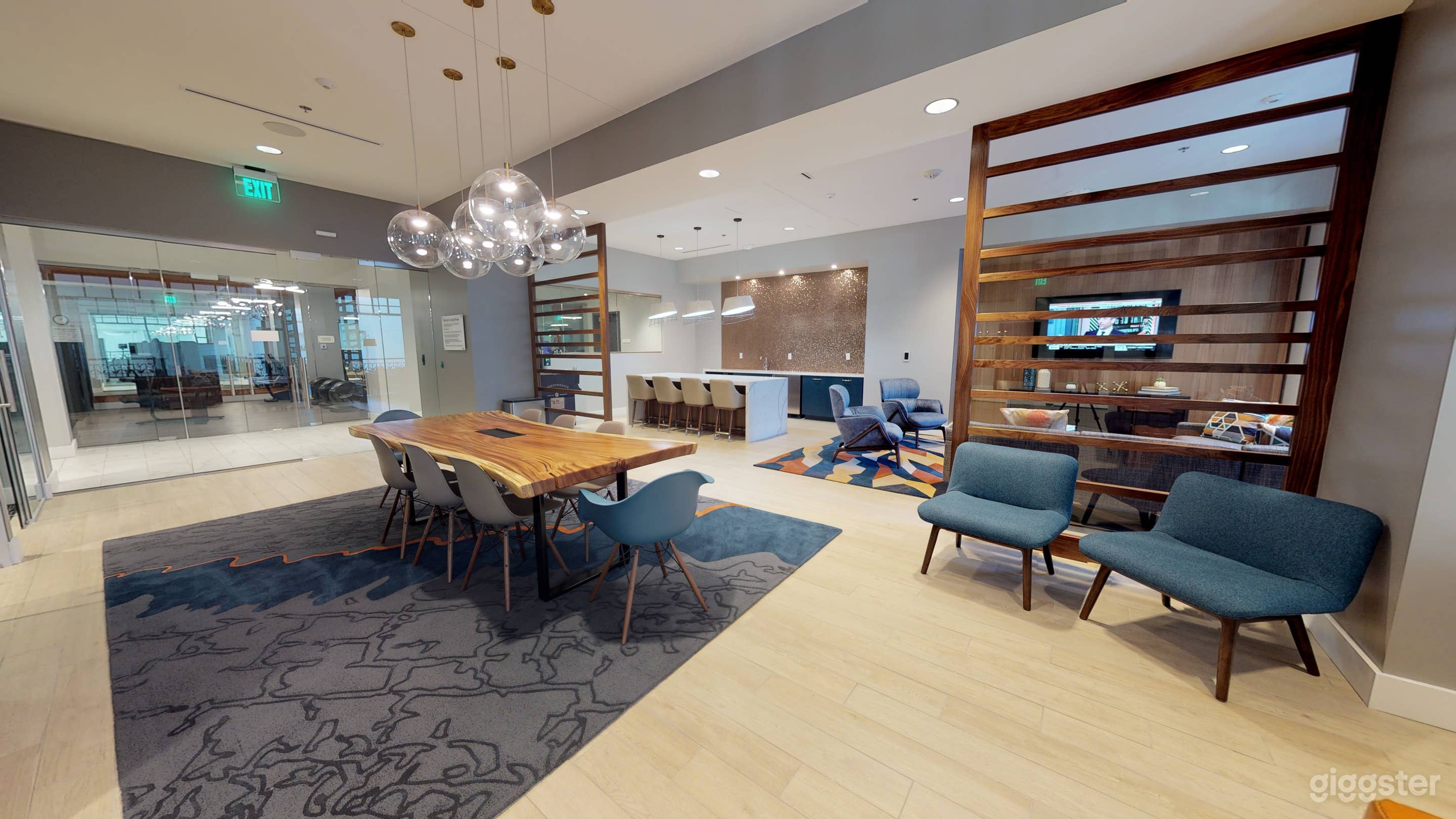 Contemporary Space with Open Layout Photo 2