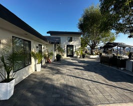  Windrose Ranch, Unique Rustic-Style 12 Acre Venue 