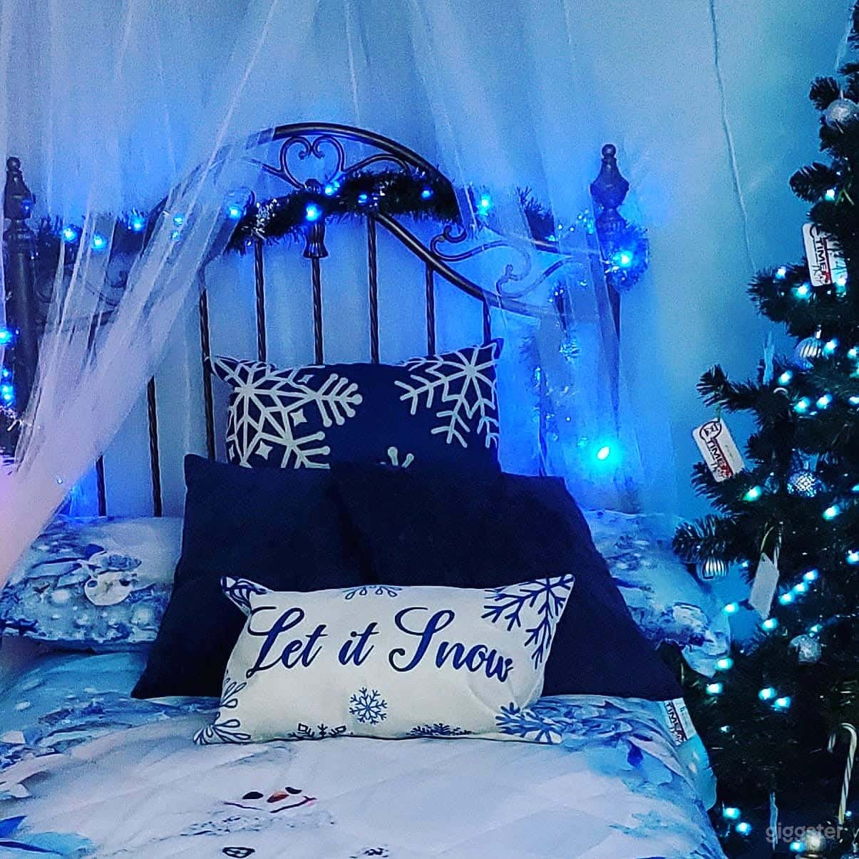 2020 Holiday Room - Christmas Eve Dreams