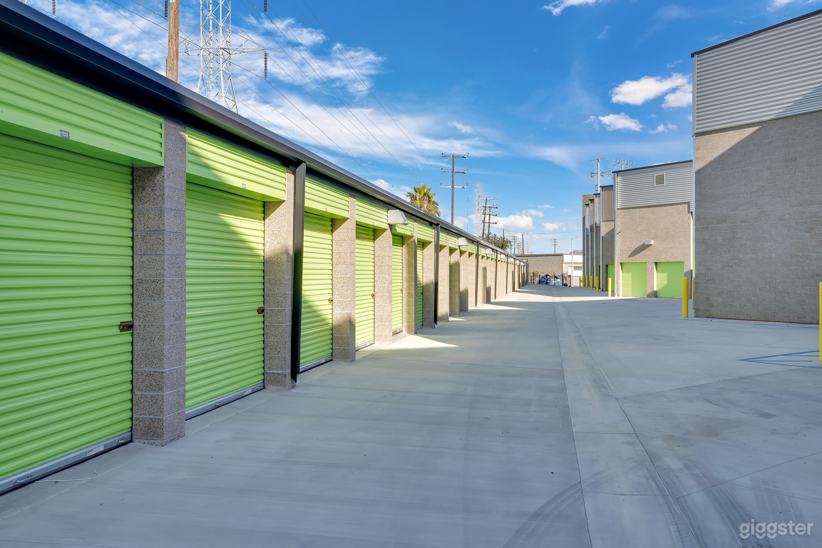 North Hollywood Self-Storage/Industrial  Photo 3