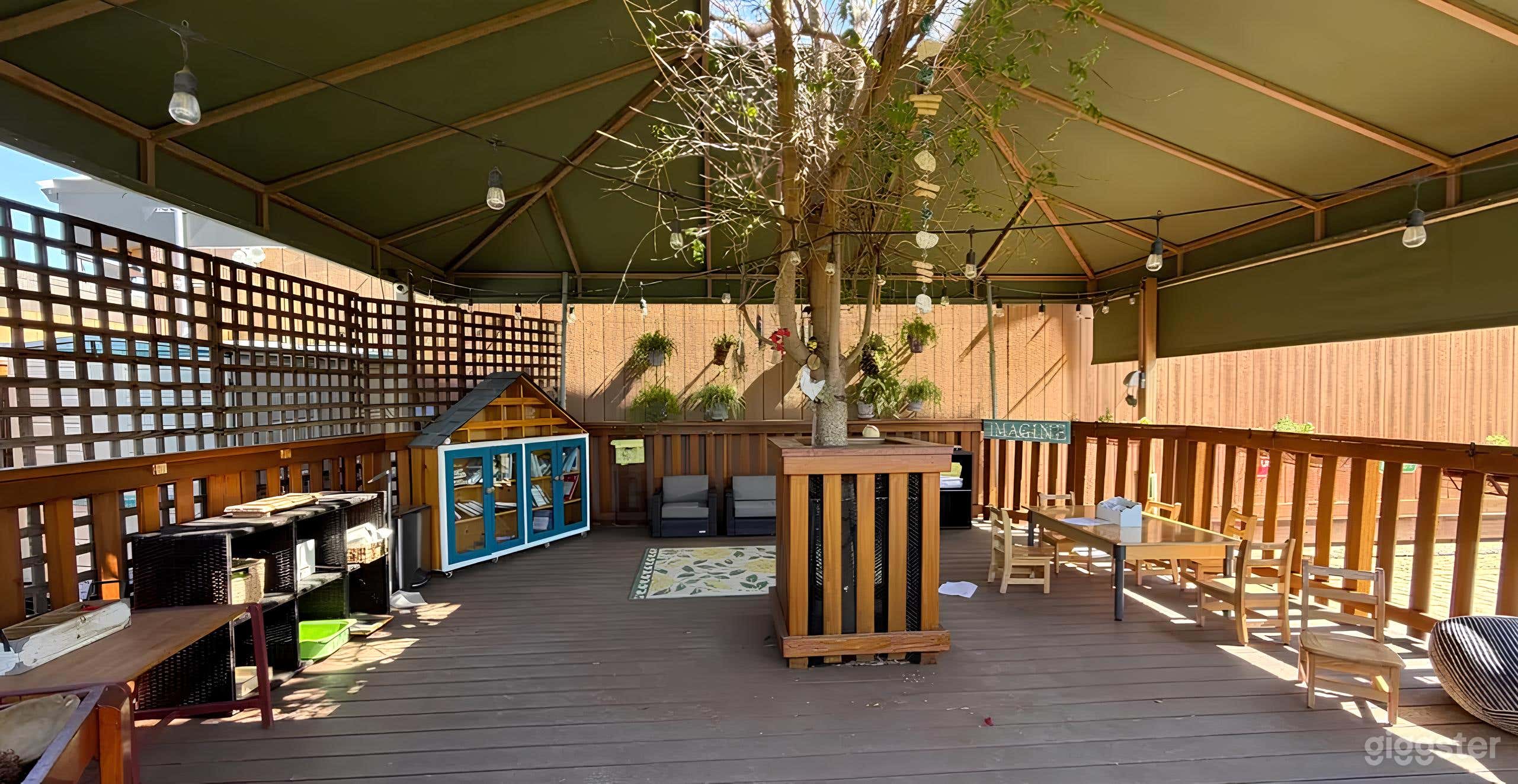 Classic Cozy Gazebo Photo 2