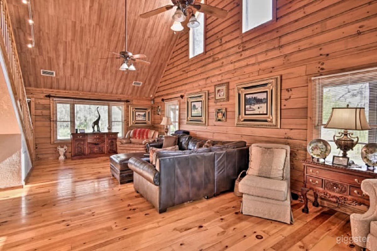 Charming Craftsman 50 acre Farm  Photo 1