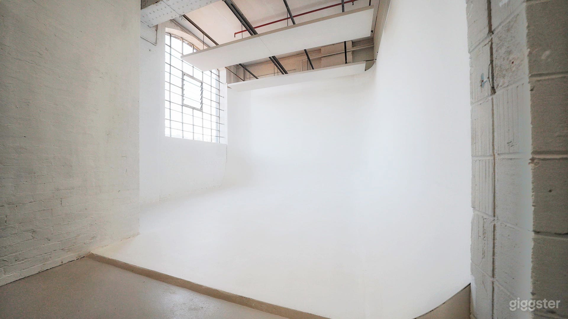 Film/Photo Studio Photo 3