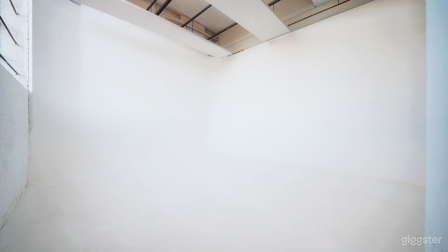 Film/Photo Studio Photo 4