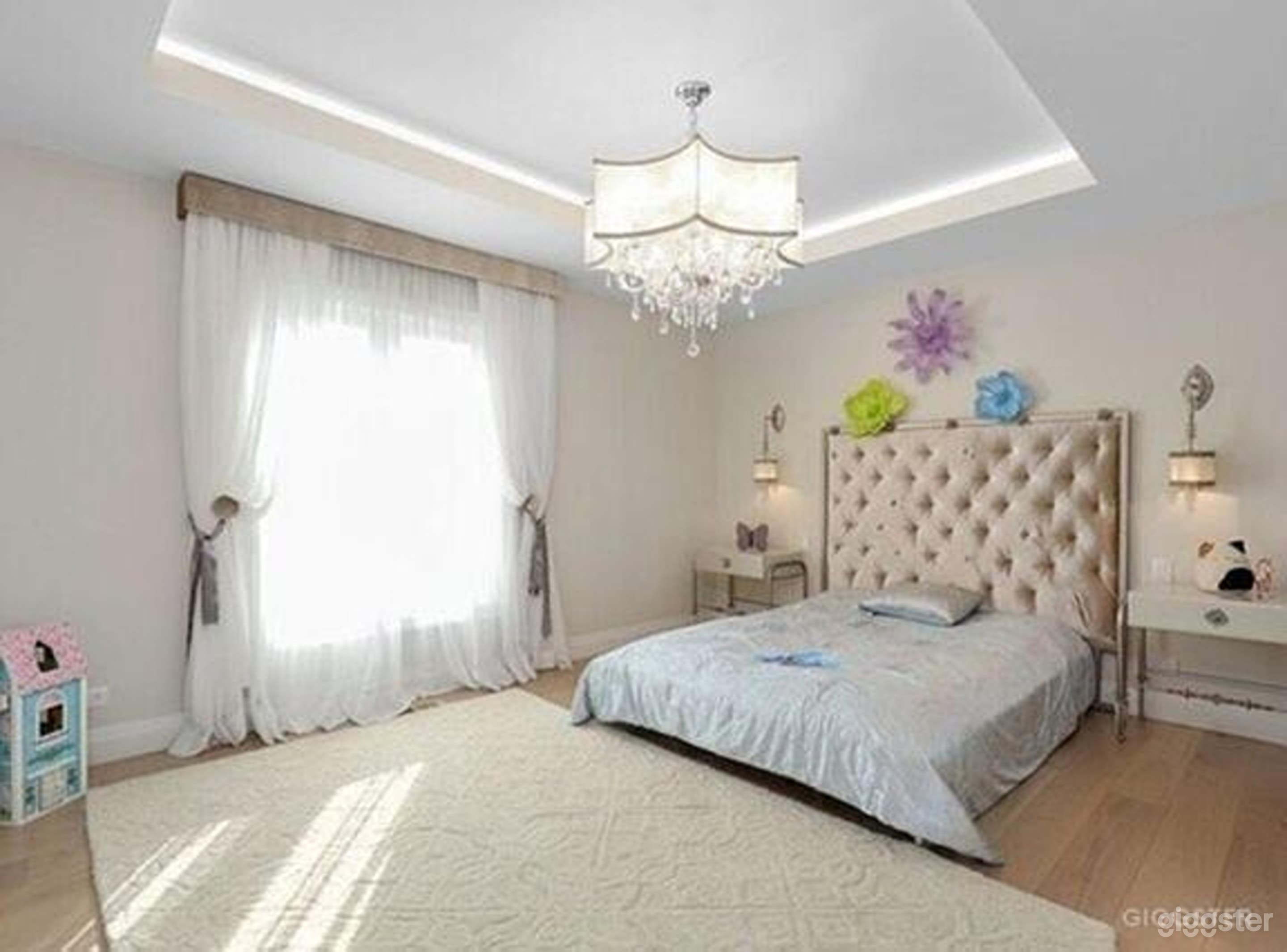 Midcentury Modern  House in Lake Forest Photo 2