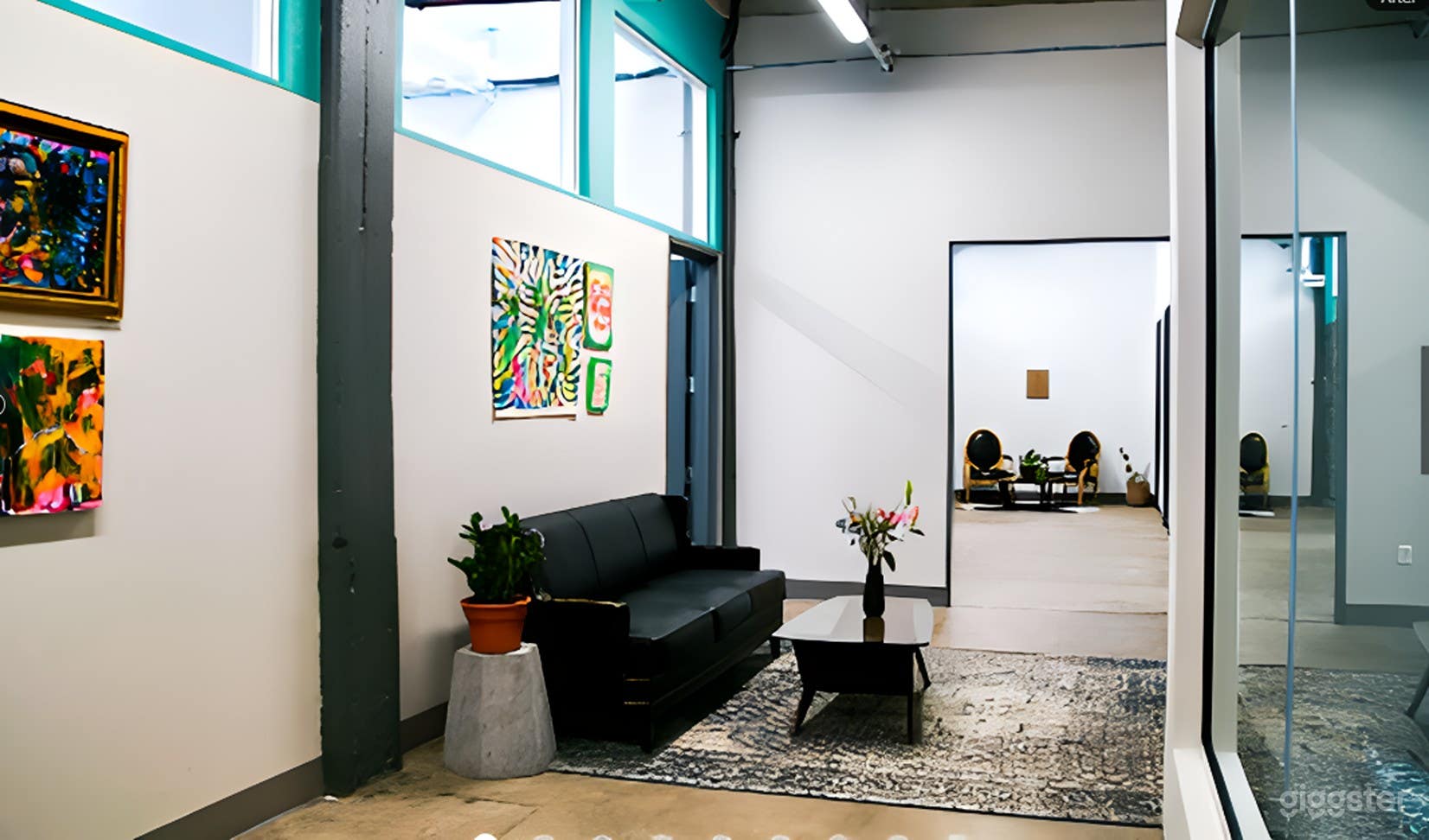 Small Workspace With Natural Lighting Photo 3