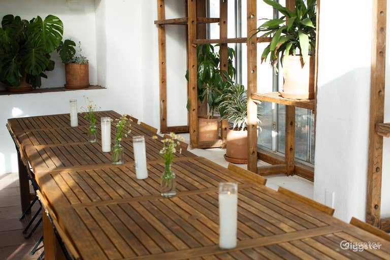  El Rey Court Greenhouse

Photo Credit: Nicole Tower- Studio Preservation  