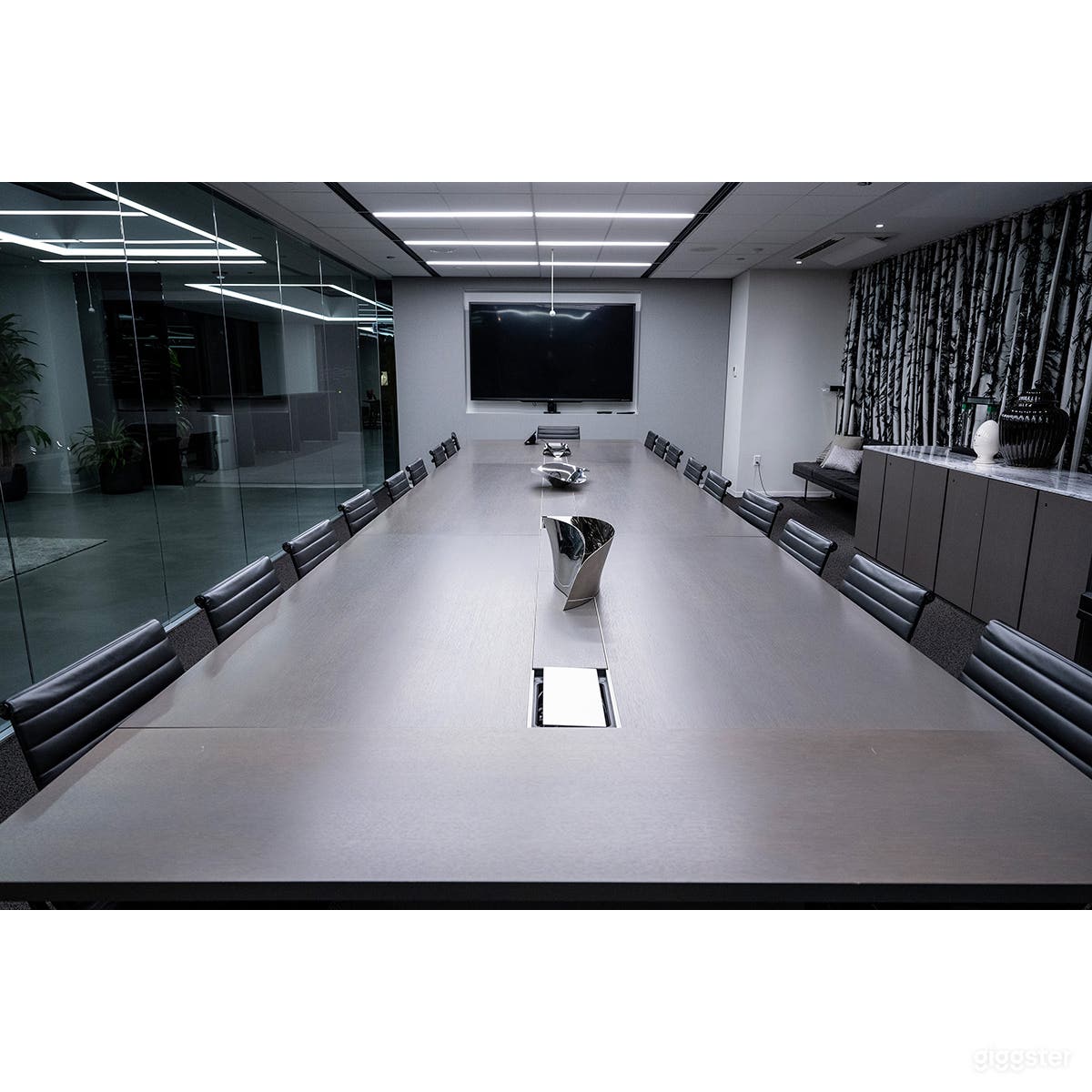 Chicago Boardroom 