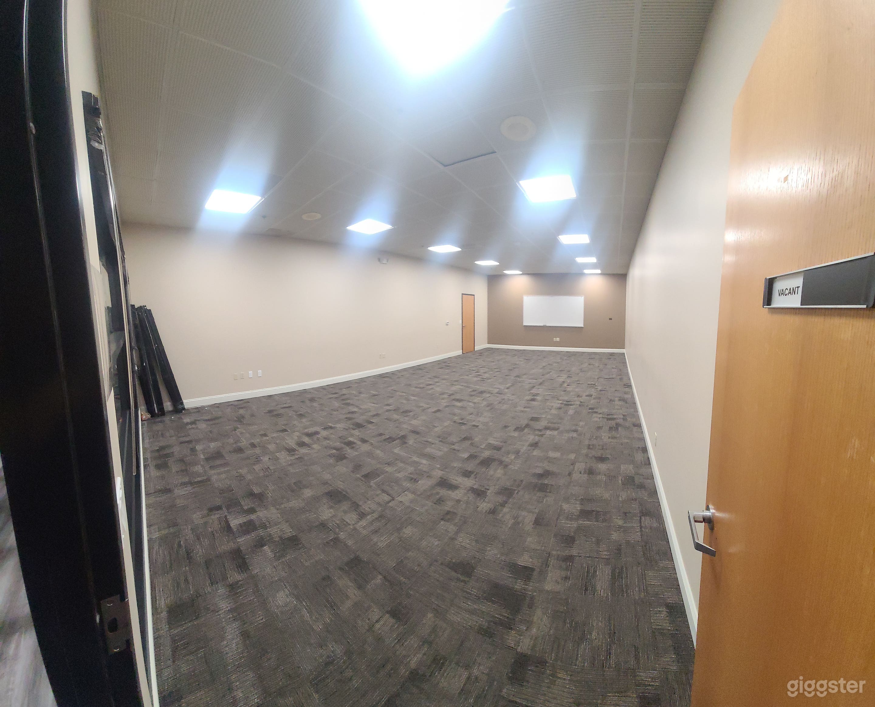 Multi Purpose Event Space for Business - FREE PARKING ONSITE Photo 1