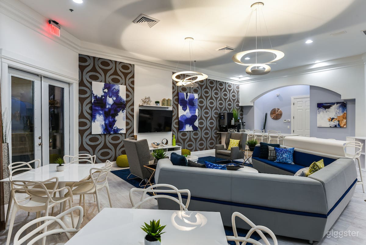 Incredible Lounge &amp; Patio in Orlando Photo 4