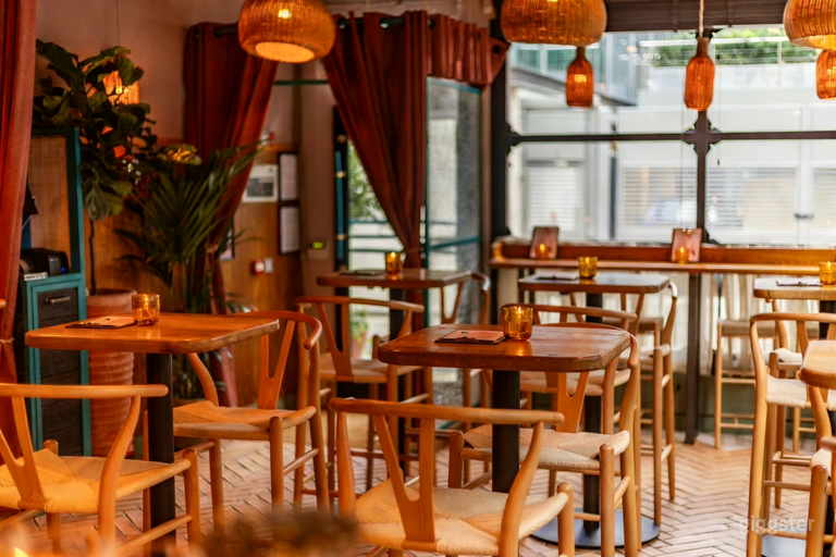  The Exchange: Barbereich im Erdgeschoss 