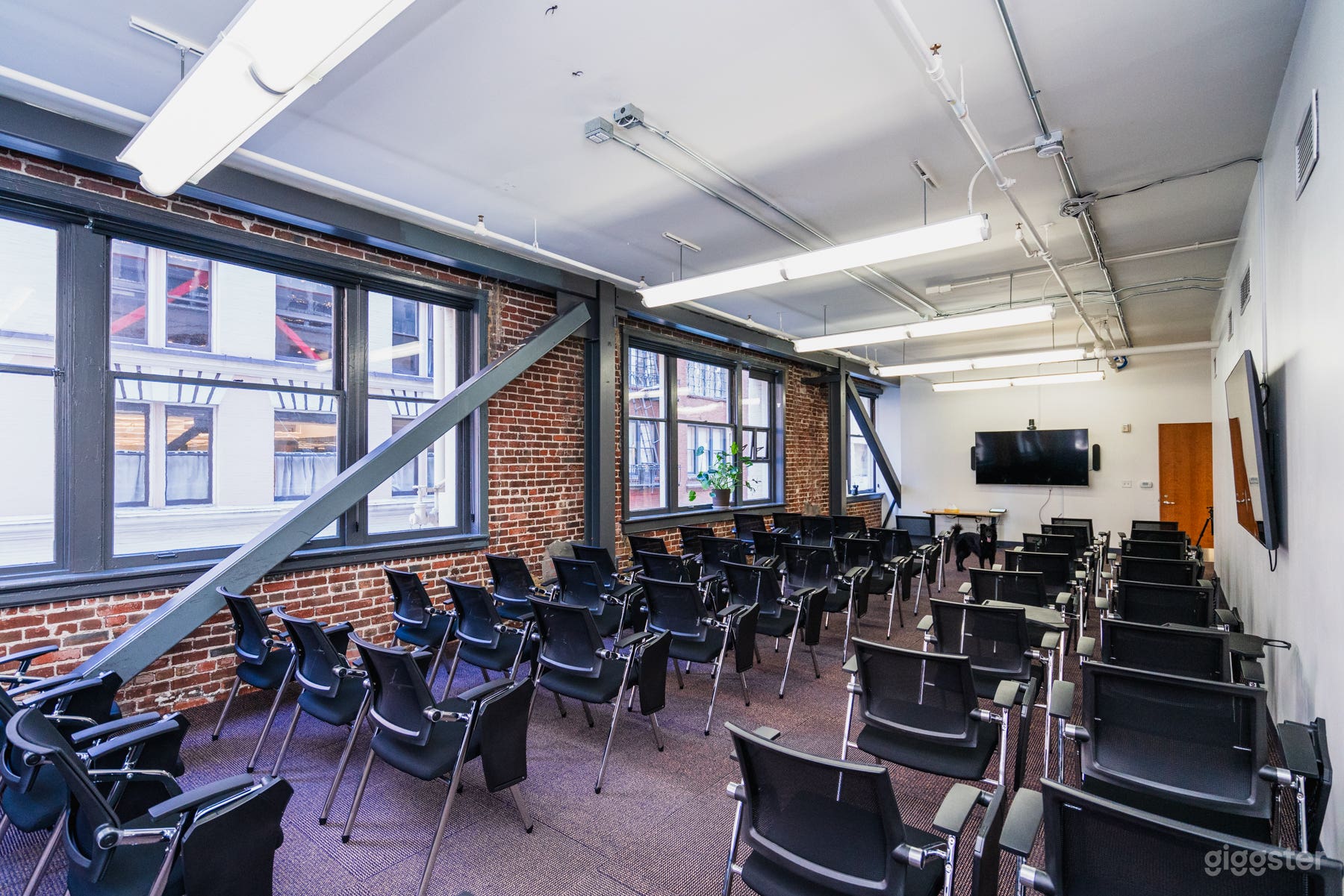 Cabrillo Meeting room w/ 40 Seats Photo 1