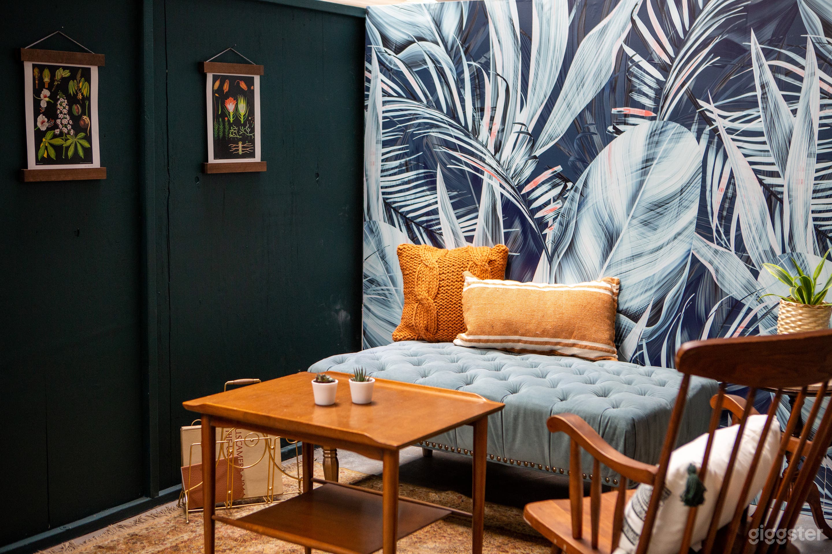 Tropical Midcentury Modern Writers Room Photo 1