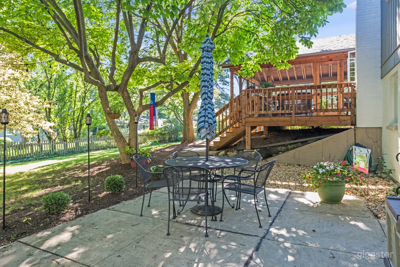 Cozy Backyard Retreat Photo 1