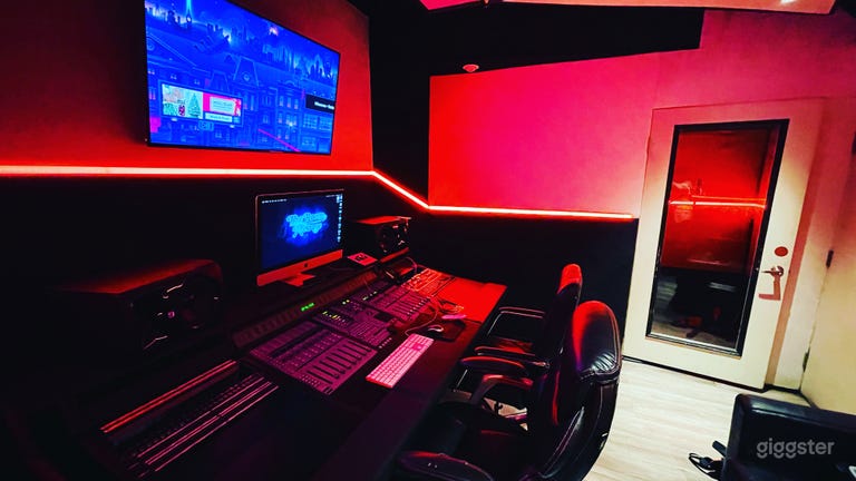  Melrose Studio C 
