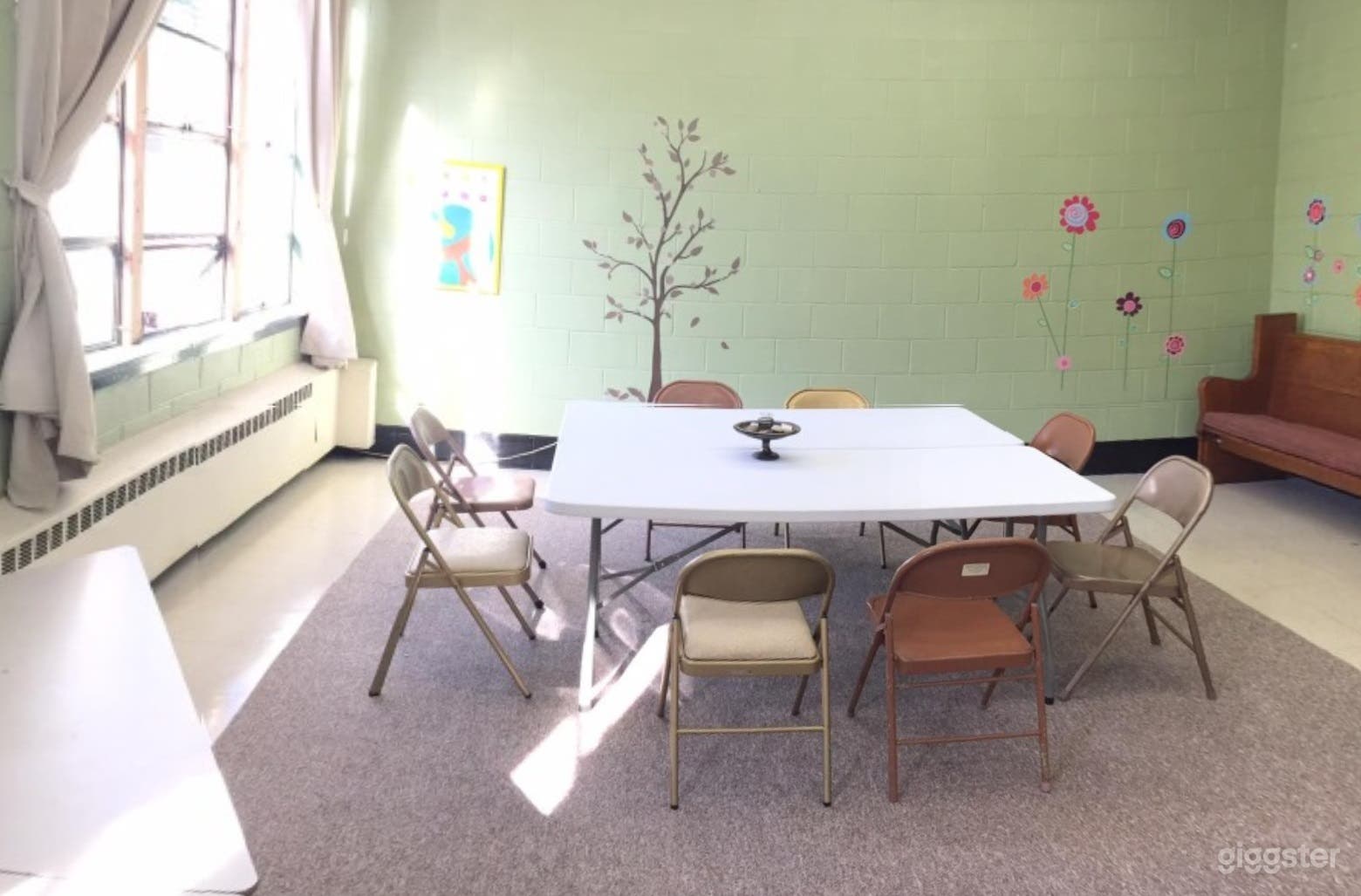 Church Classroom for Meetings &amp; Gatherings Photo 1