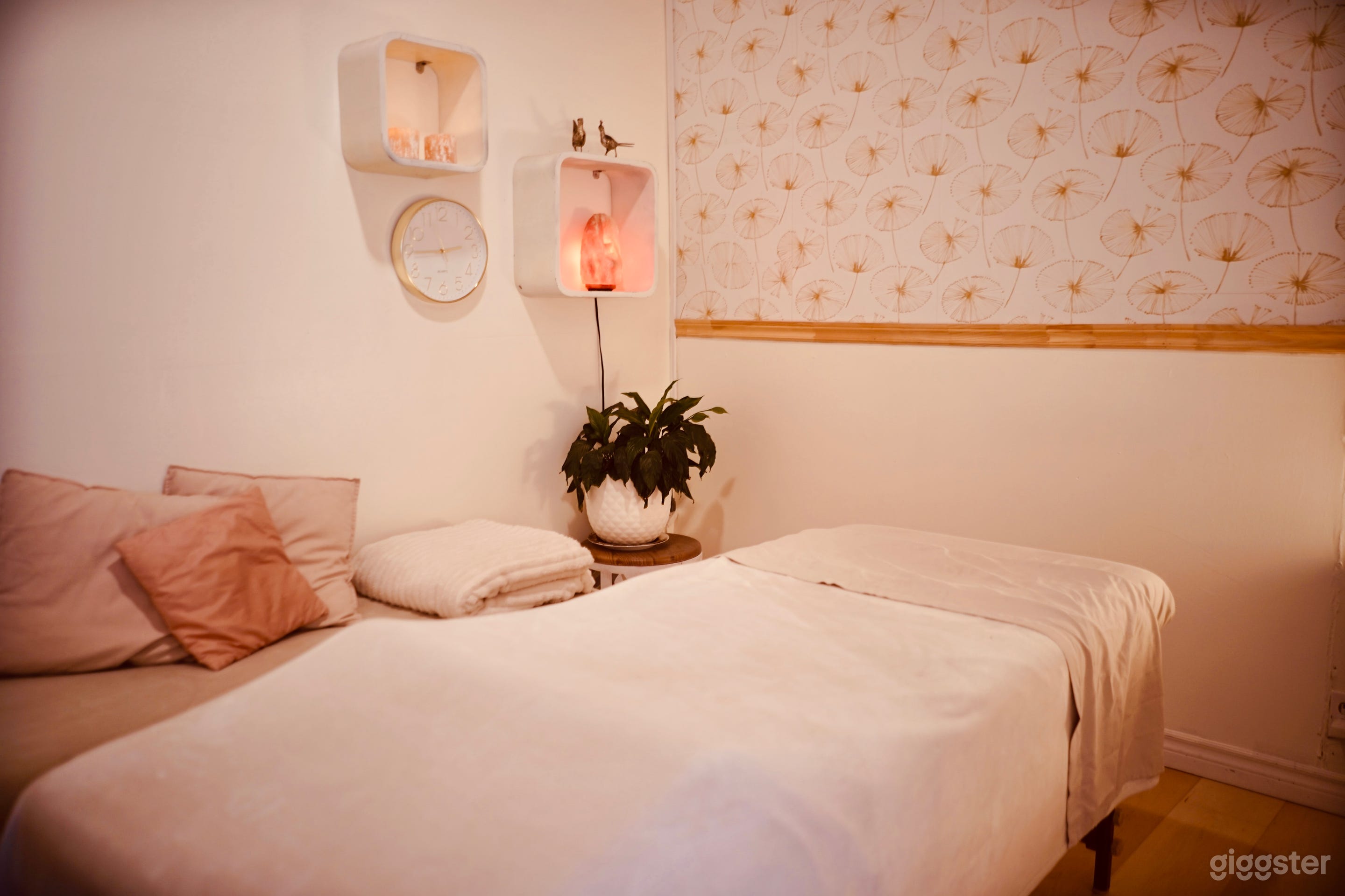 Add-on room. Room 3. $10/h