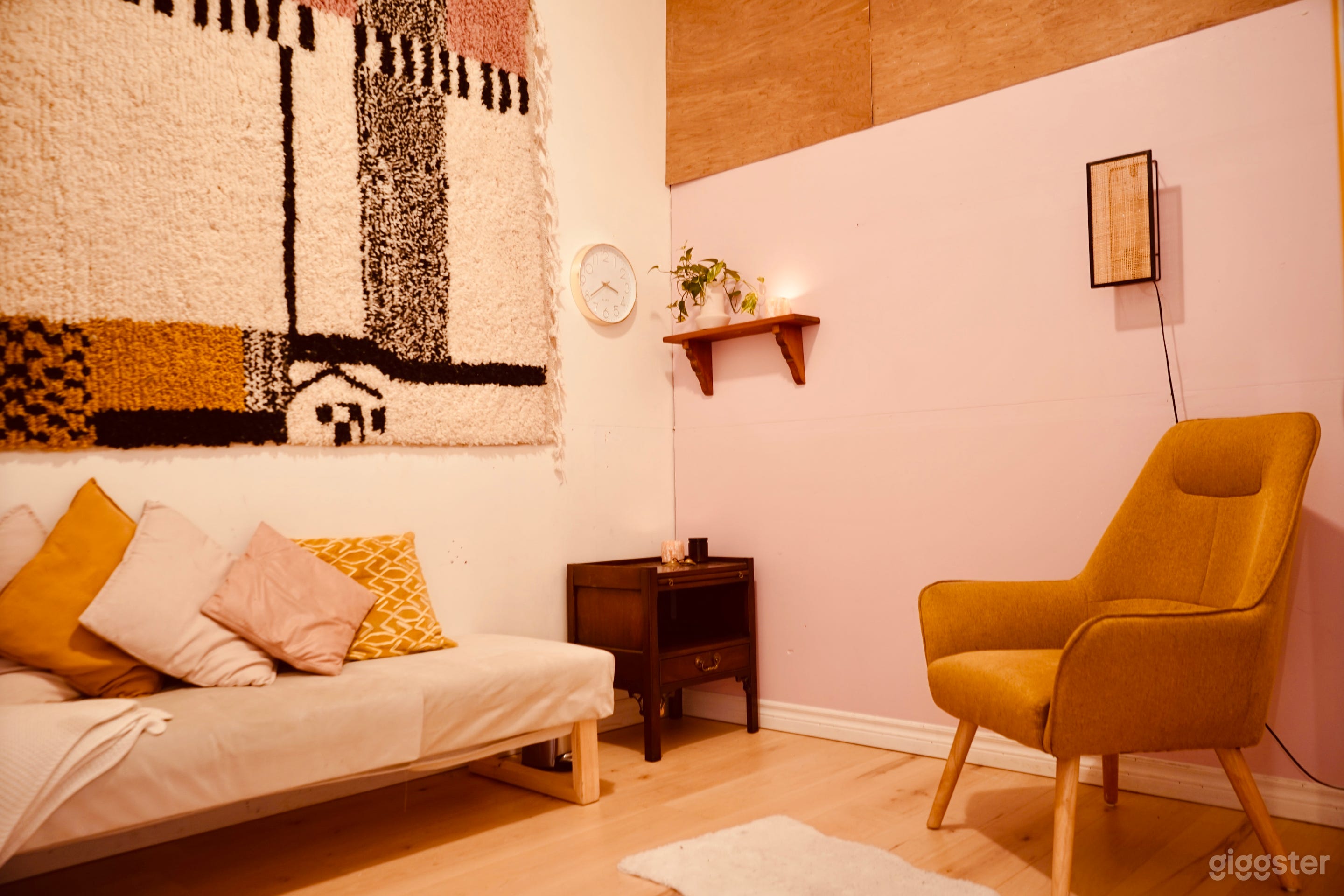 Add-on room. Room 2. $10/h