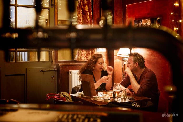  Iconic 1920s East End pub from LEGEND Movie (Tom Hardy) 