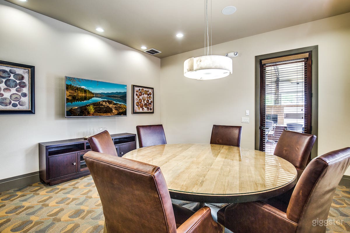 Comfy Conference Room in Barton Creek Greenbelt Photo 1