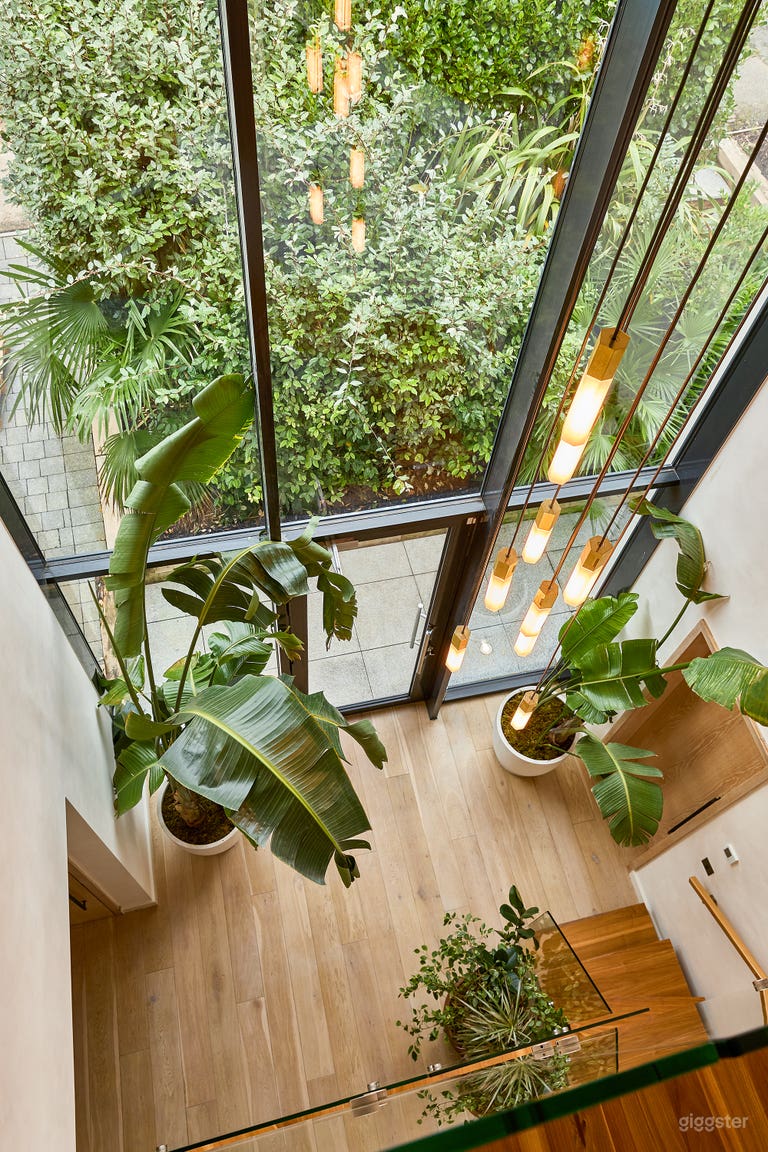  Amira | West Sussex 