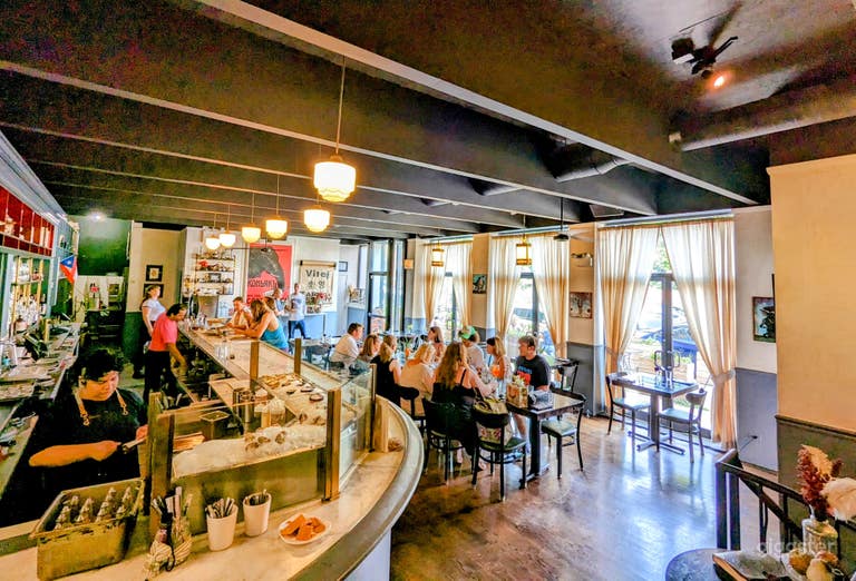  Heritage Restaurant & Caviar Bar 