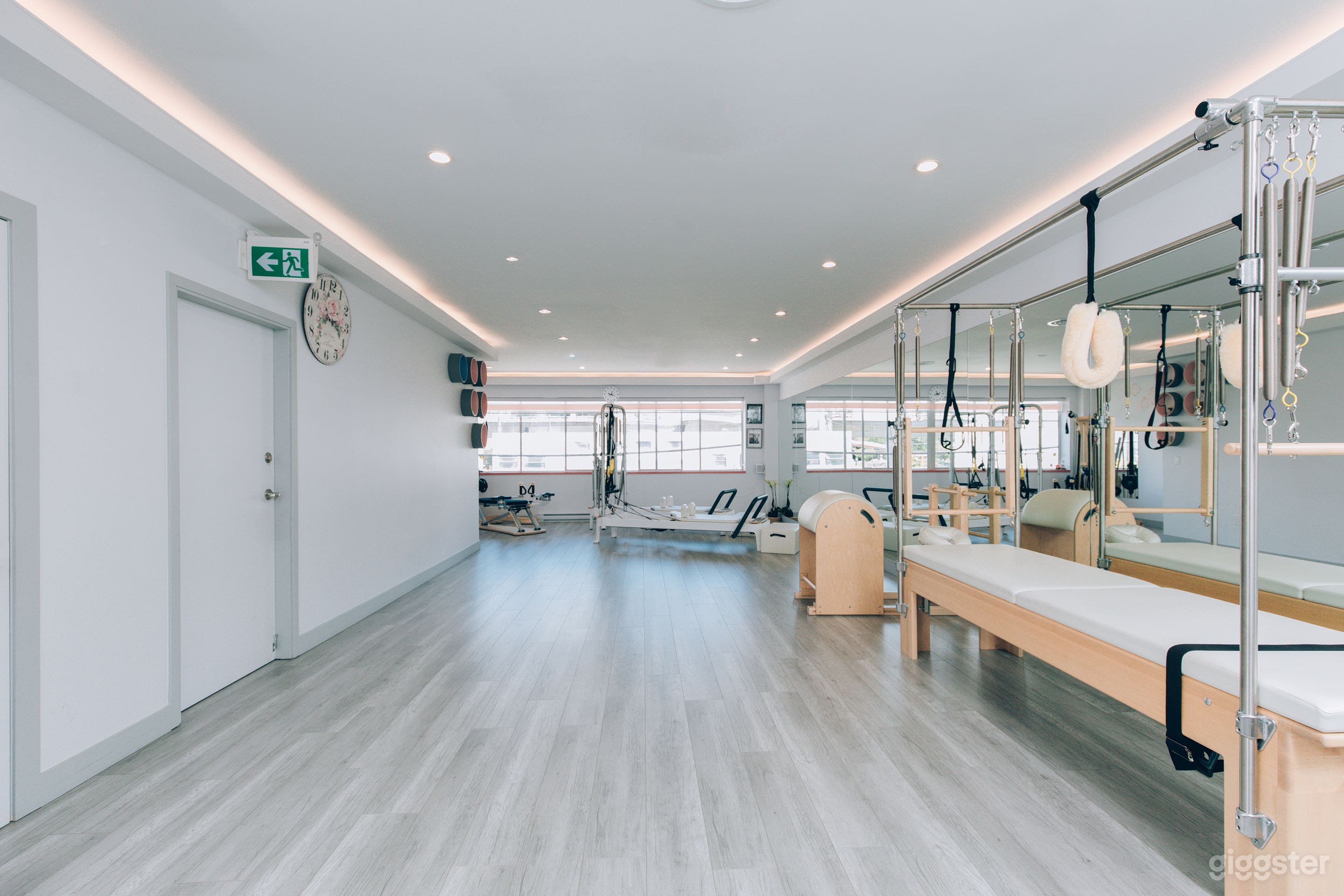 Versatile 2,590 Sqft Fitness Club &amp; Warehouse Space Photo 1