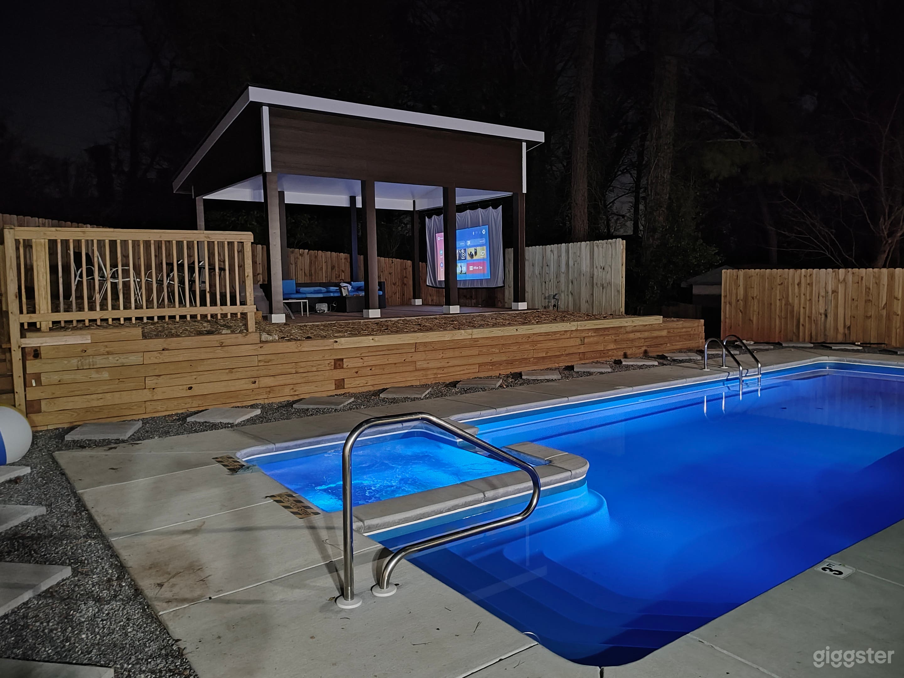 Private Heated Pool &amp; Hot Tub Near ATL City Center Photo 1