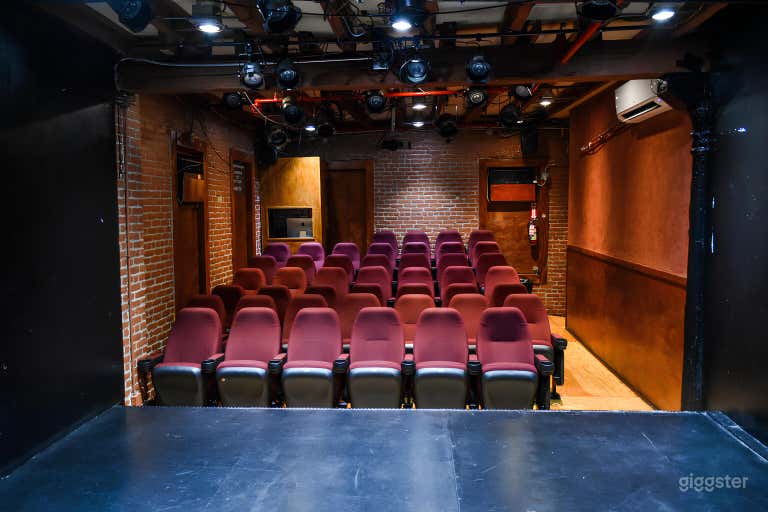  The Royal Theater | 47 Seats 