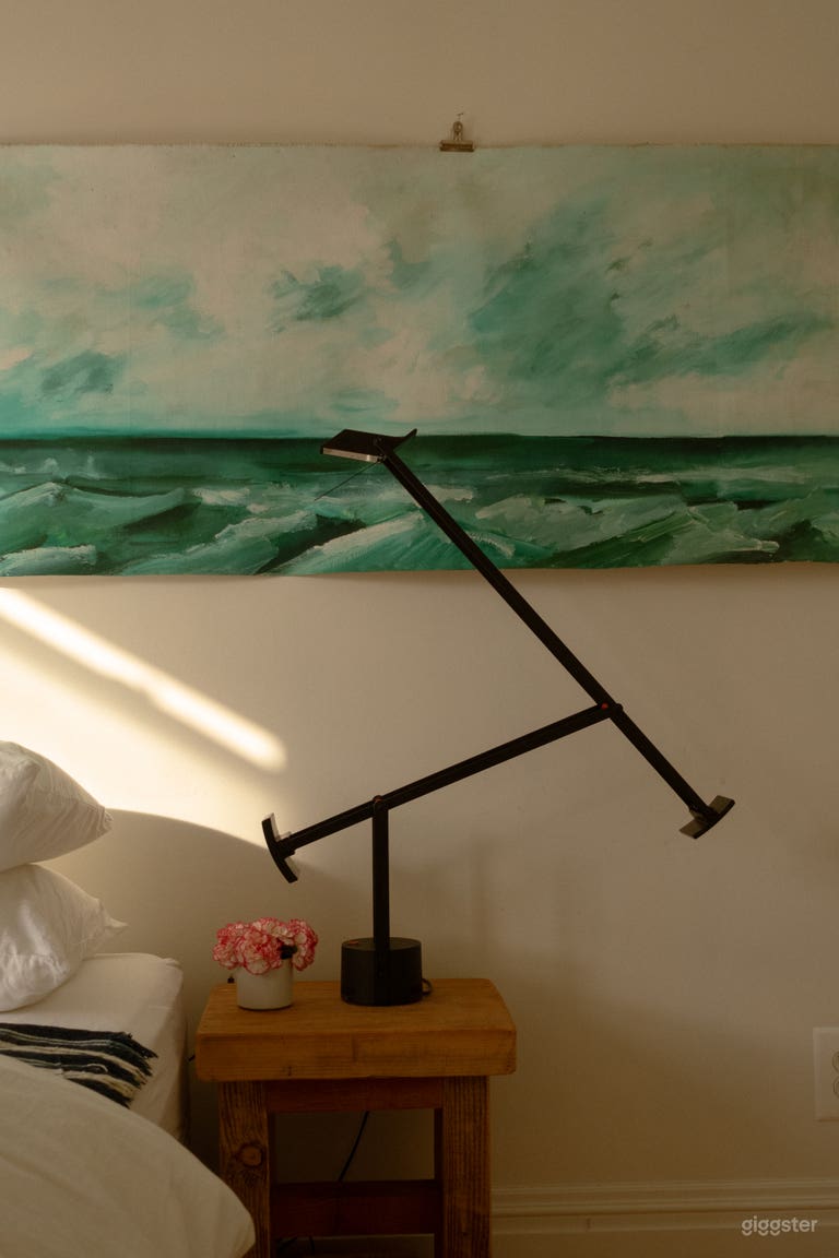  Bright & Modern Apartment with Private Terrace 