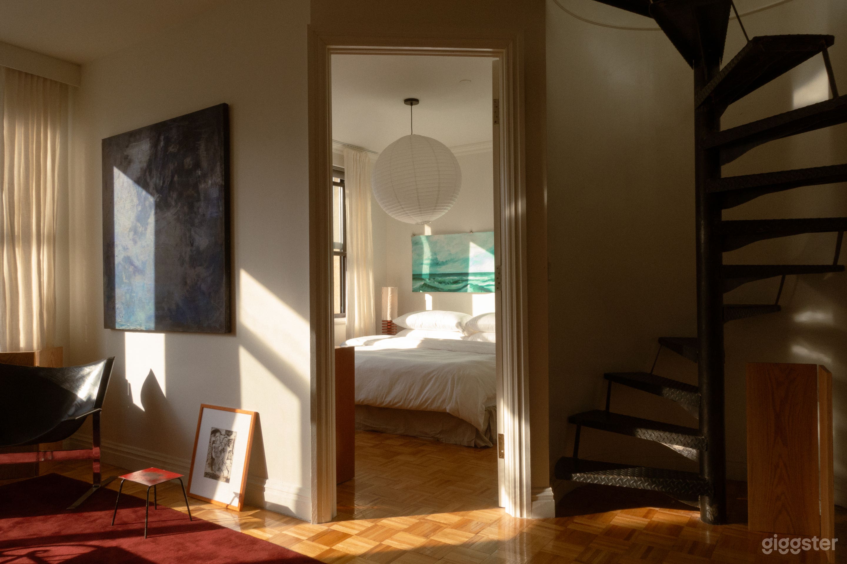 Bright &amp; Modern Apartment with Private Terrace Photo 2