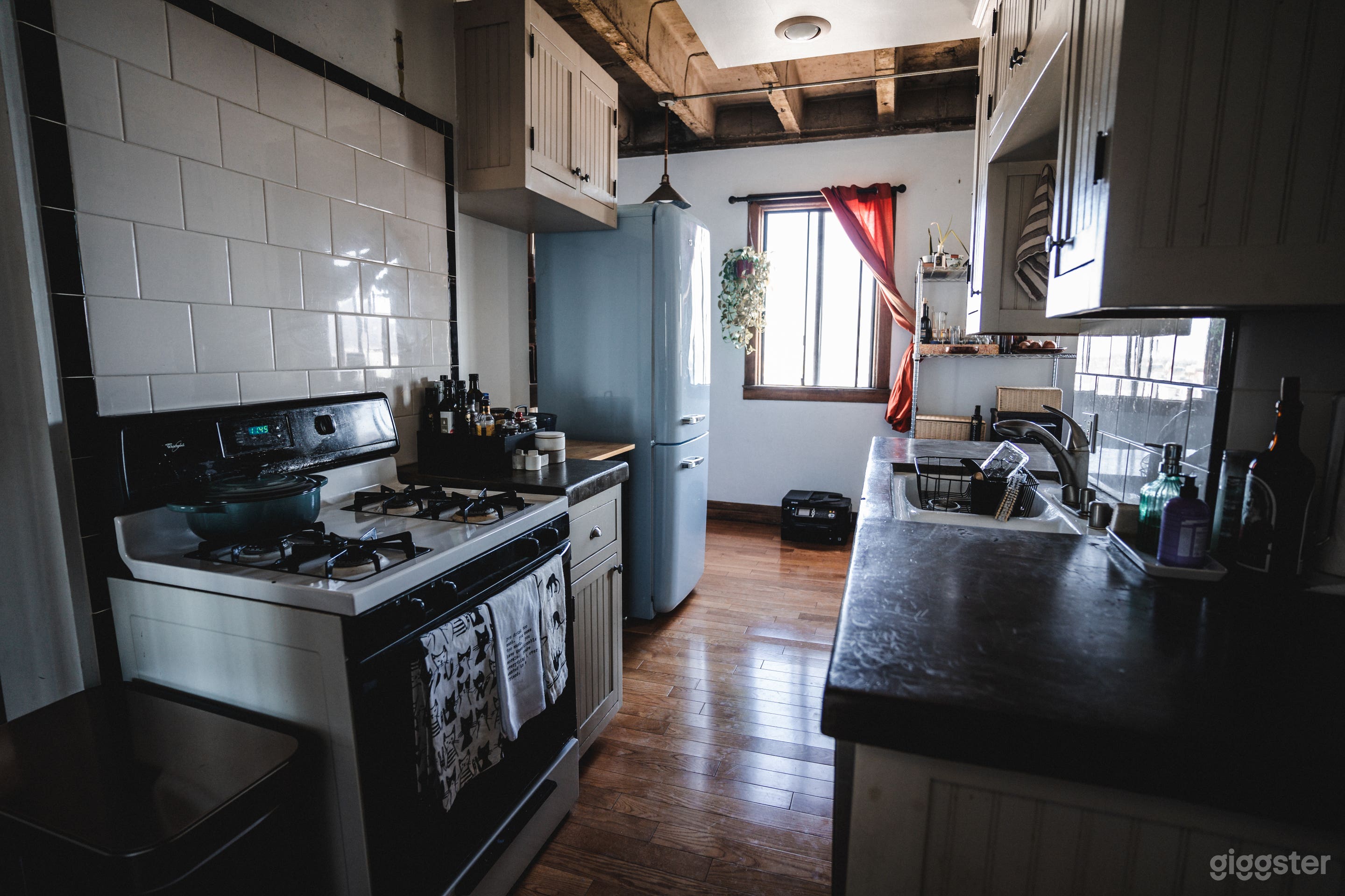 Downtown Historic &amp; Rustic Modern Condo/Loft/Apt Photo 2