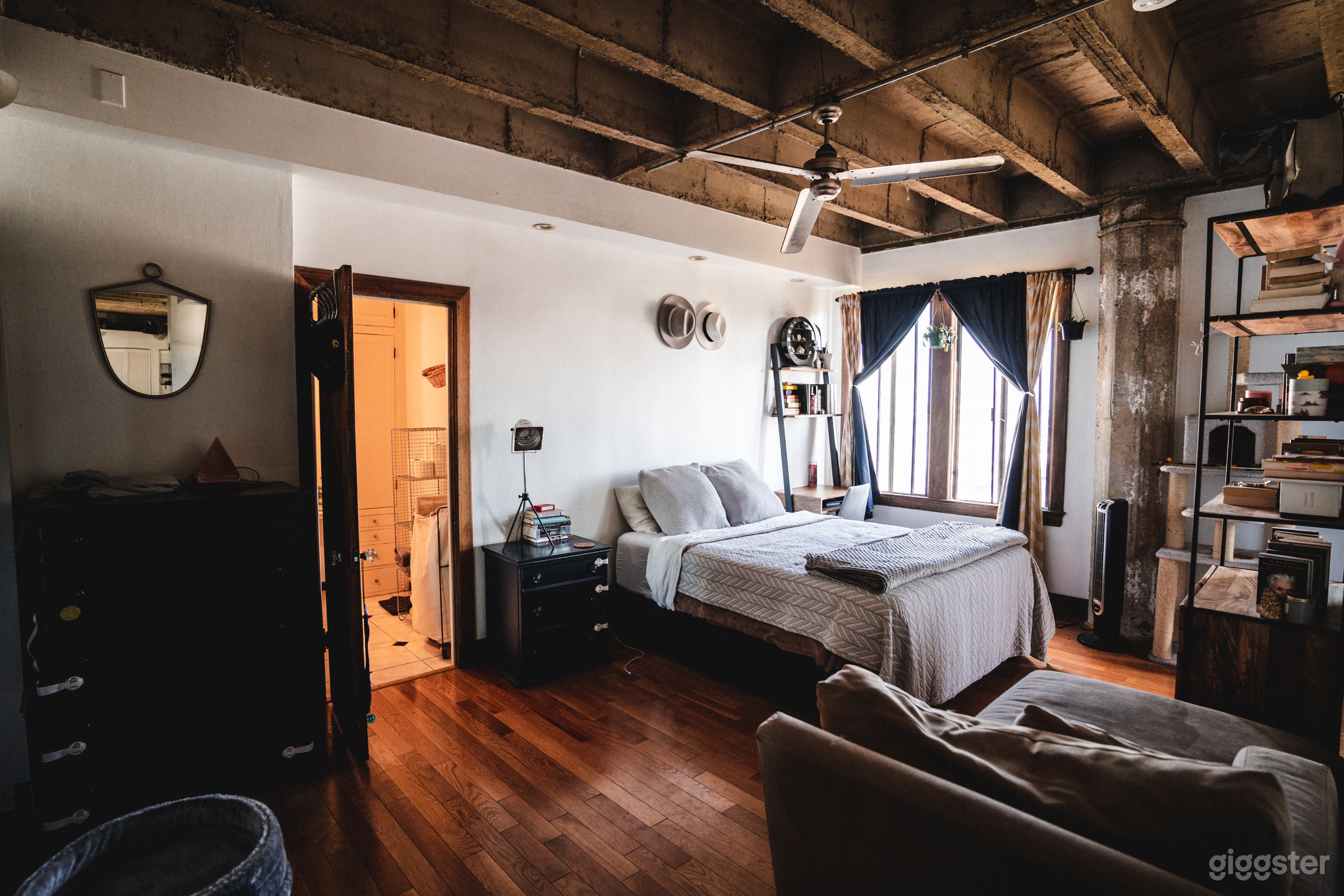 Downtown Historic &amp; Rustic Modern Condo/Loft/Apt Photo 1