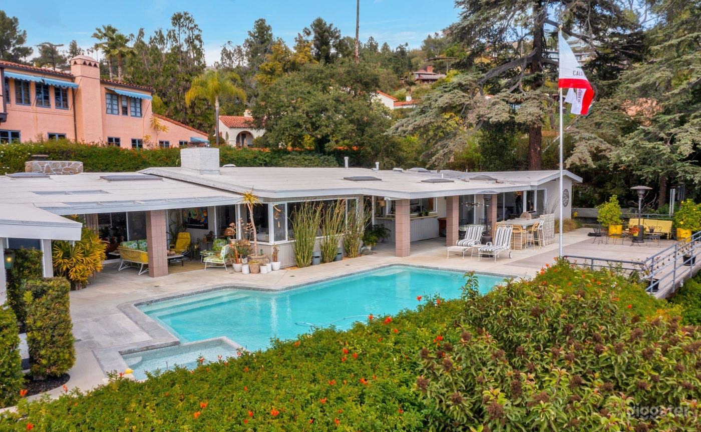 RETRO CHIC GLENDALE VIEW HOUSE/POOL Photo 4