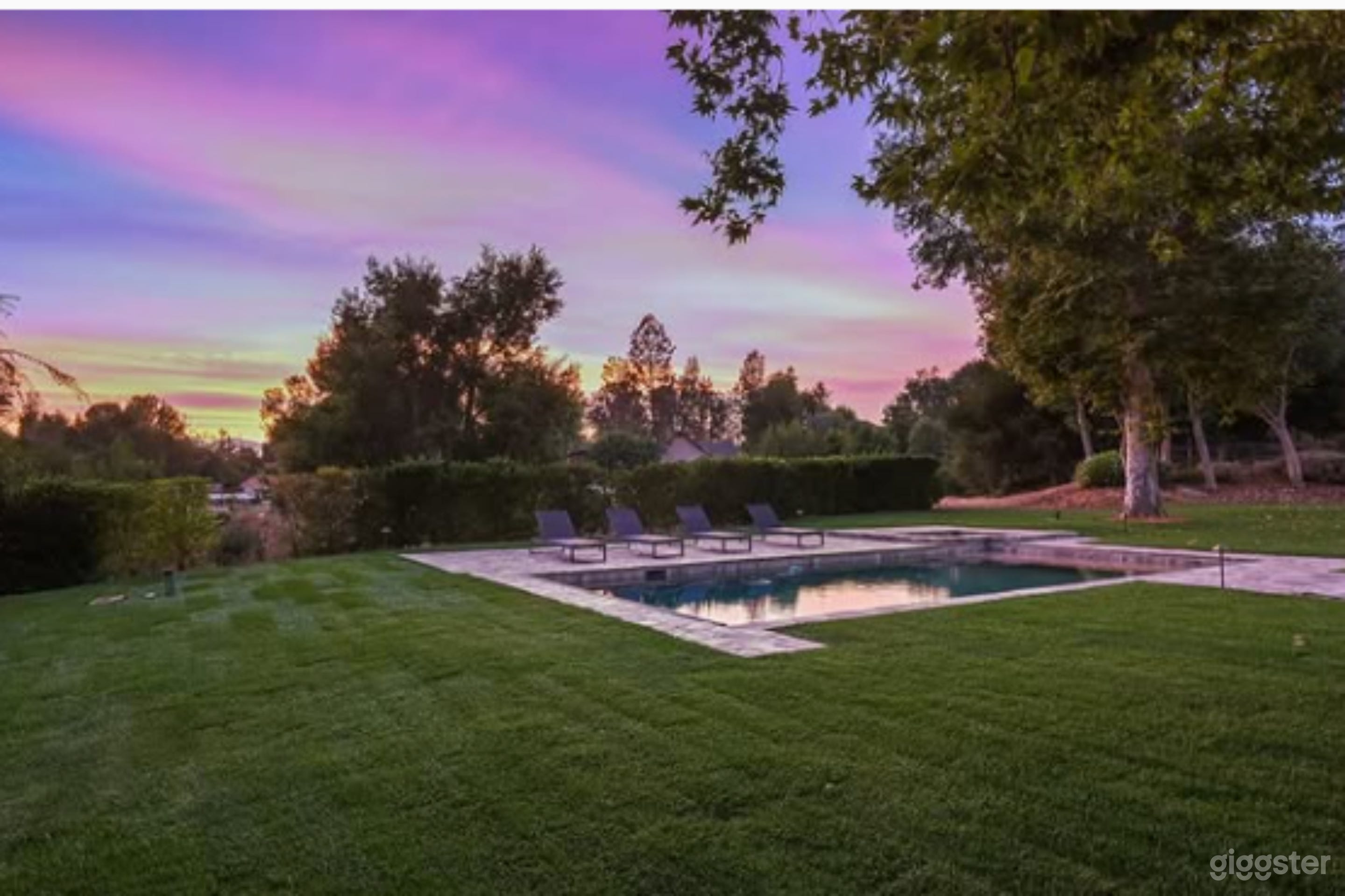 ELEGANT RANCH ESTATE WITH LUXE MODERN CHARM Photo 3