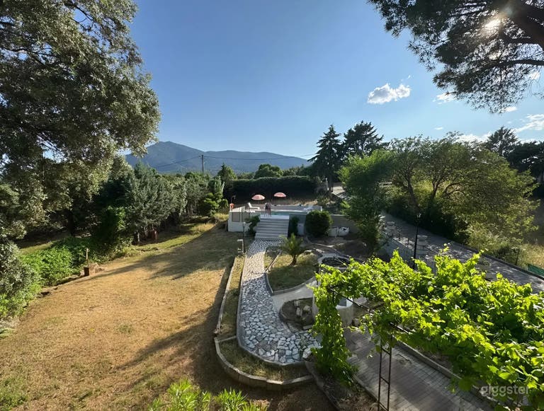  Encantadora casa de campo reformada con jardines y luz natural 