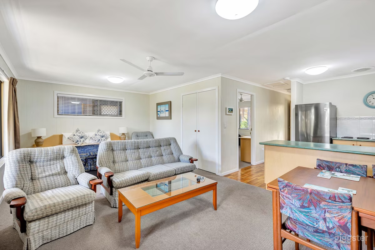 Superior Family Villa Photo 1