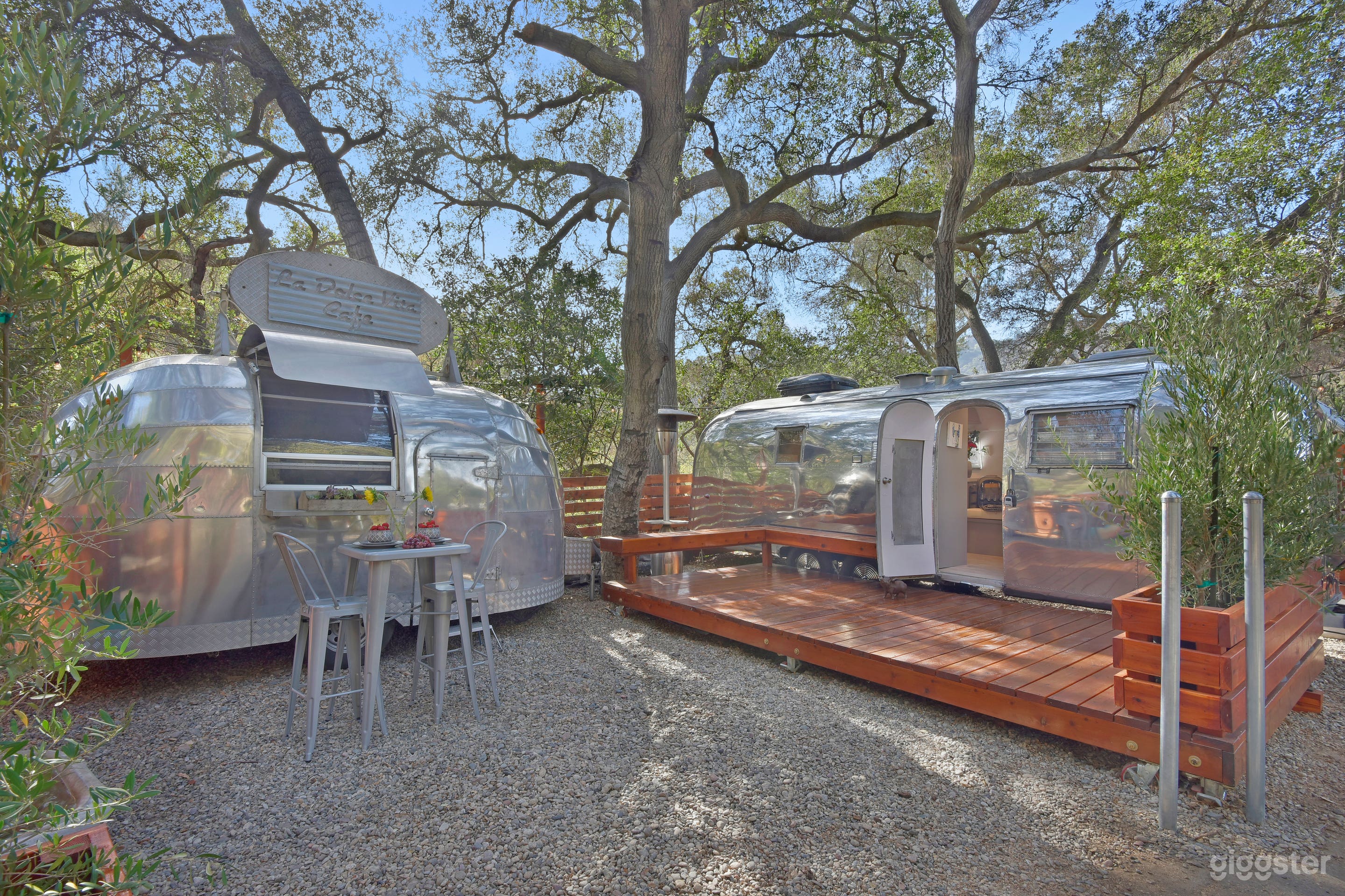 2 Airstreams