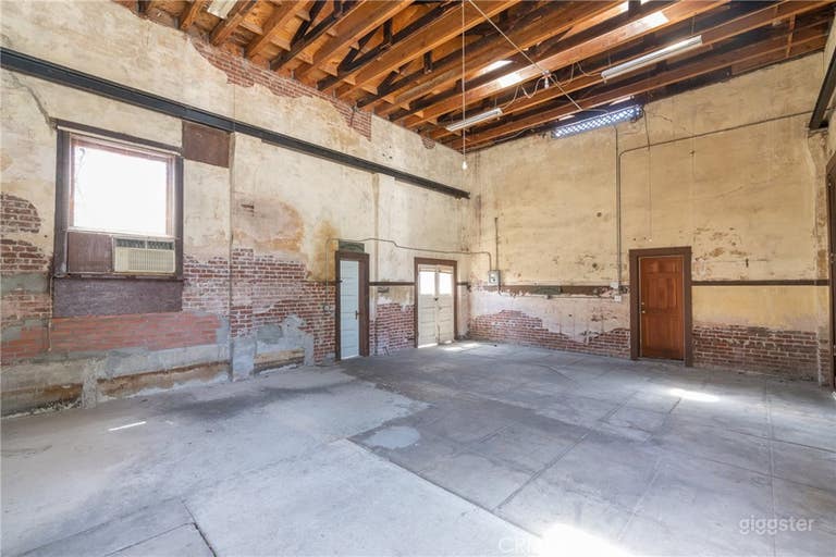  Vintage Historic Pumphouse Complex 