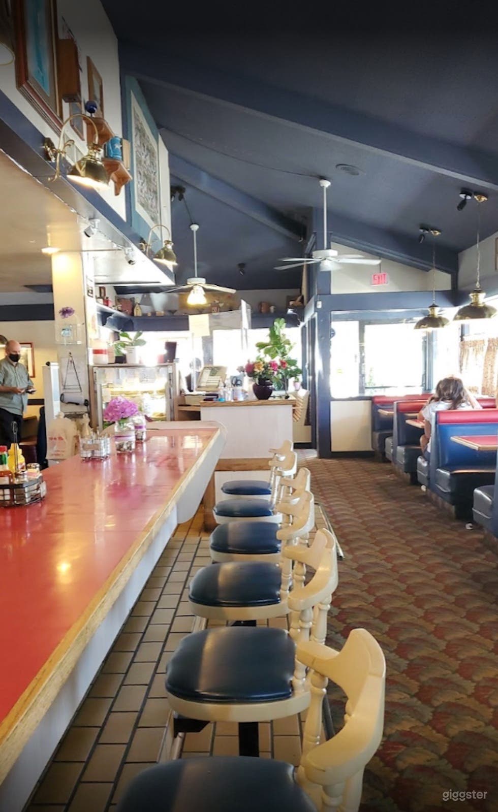 7020 Diner/Cafe Los Angeles Photo 2