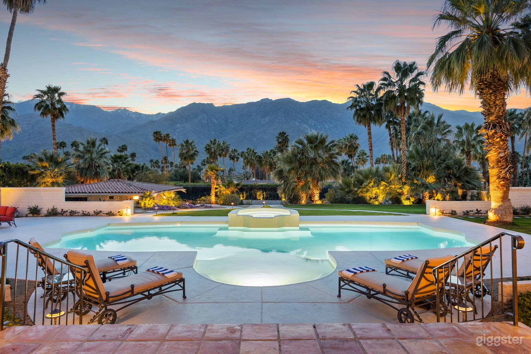 Pool in a Huge Palm Spring Estate Photo 3