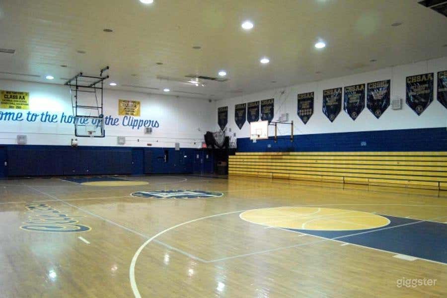 School basketball gym facility: Location 4248 Photo 2