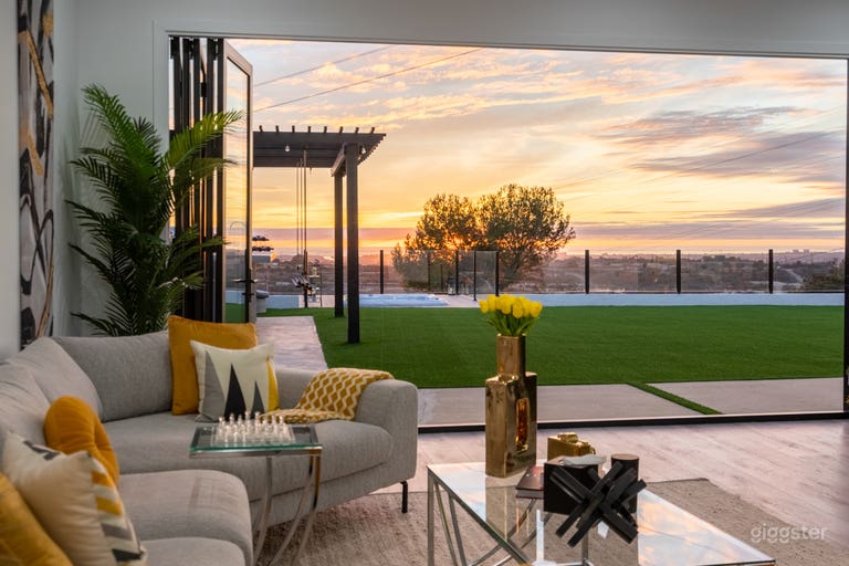  Breathtaking Sunset View from Living room #1  