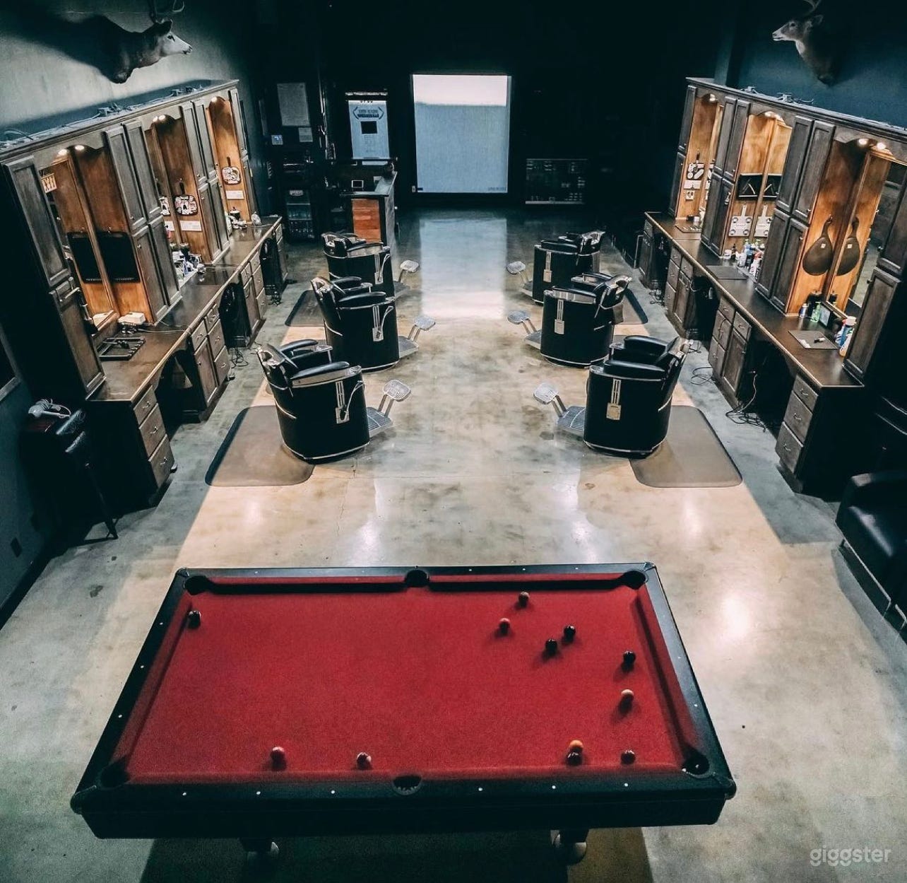 Vintage Style Barber Shop Photo 1