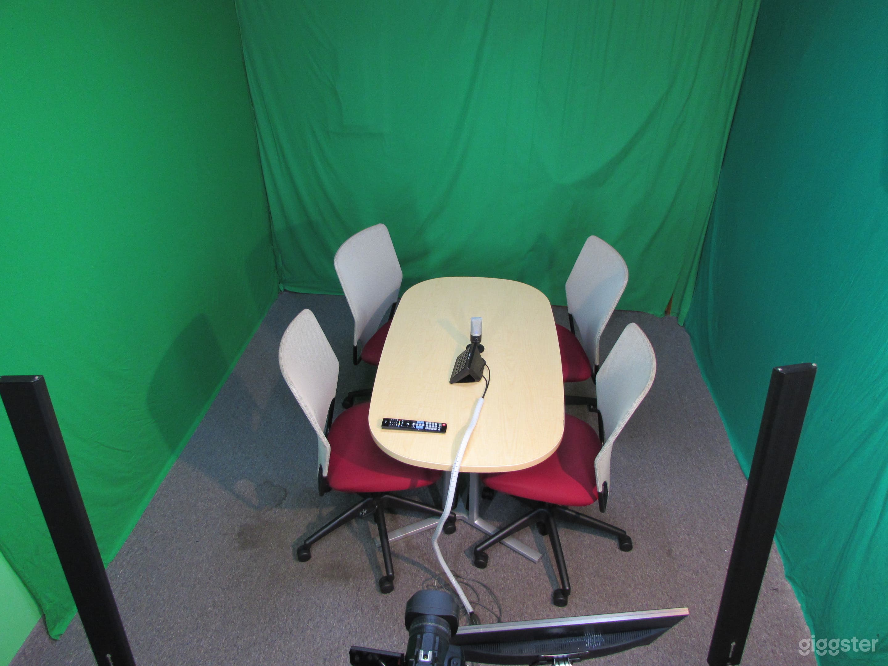 Professional Recording Podcasting Room  Photo 2