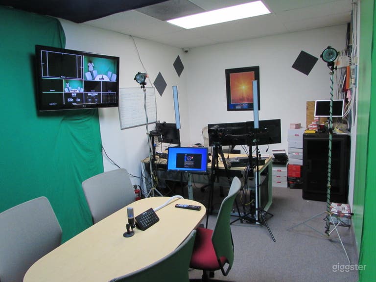  Sala Profesional de Grabación para Podcast 