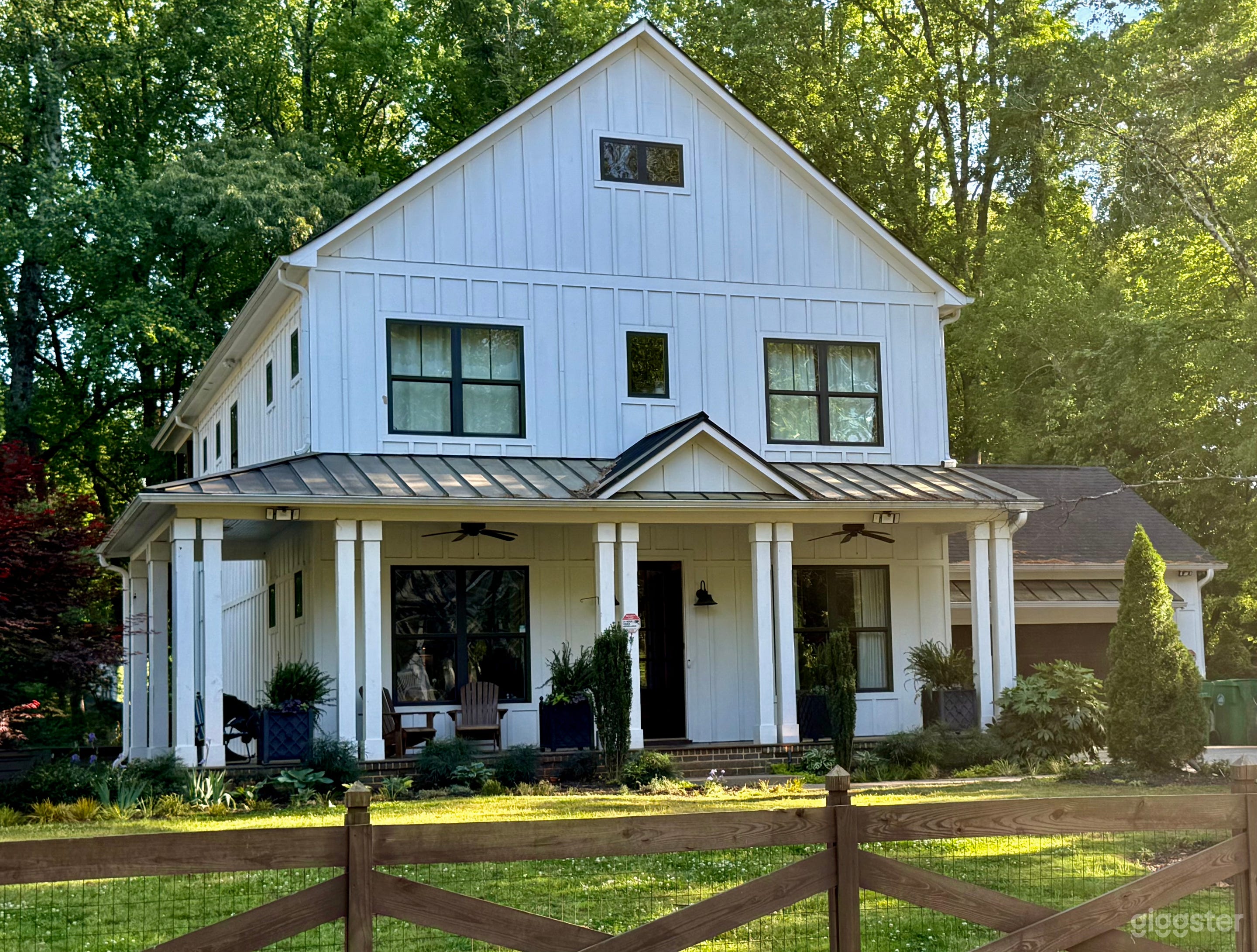 Intown Atlanta Modern house with Pool, Gardens Photo 1