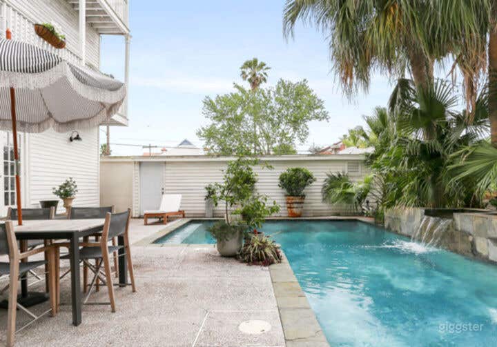 Luxurious Pool Experience at New Orleans Estate Photo 3